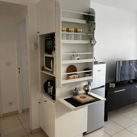 With Private Garage * La Ciotat